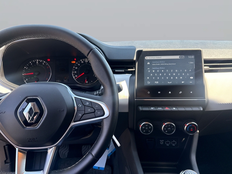 Fahrzeugabbildung Clio V 1.0 TCe 90 Evolution Bild 11 von 12