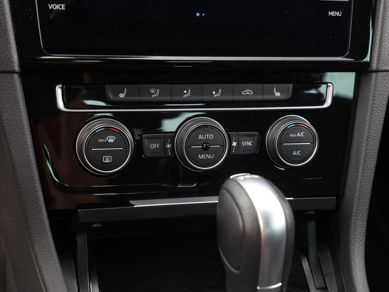 VW Golf
