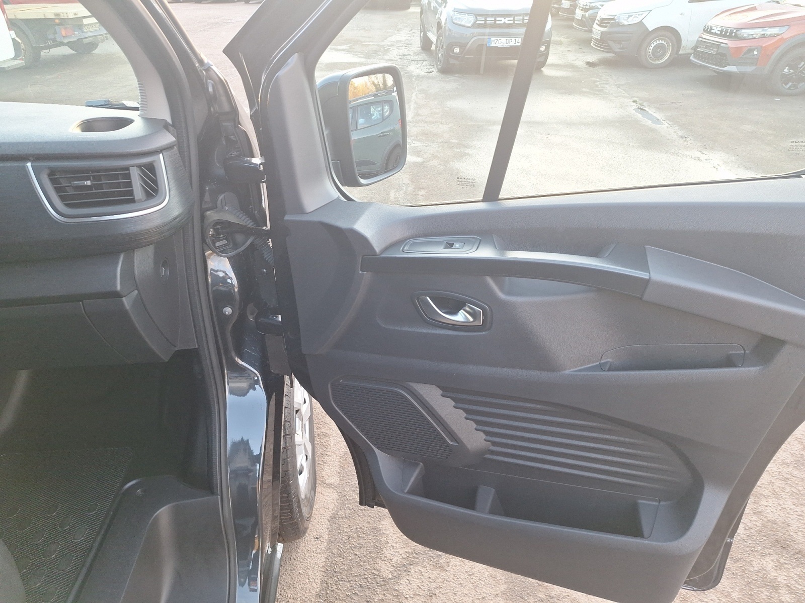 Renault Trafic – Bild 17