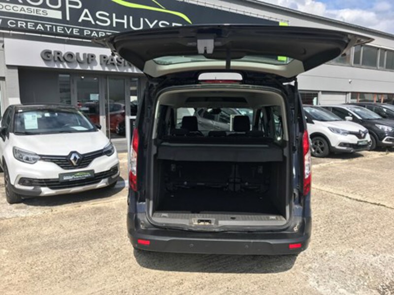 Ford Tourneo