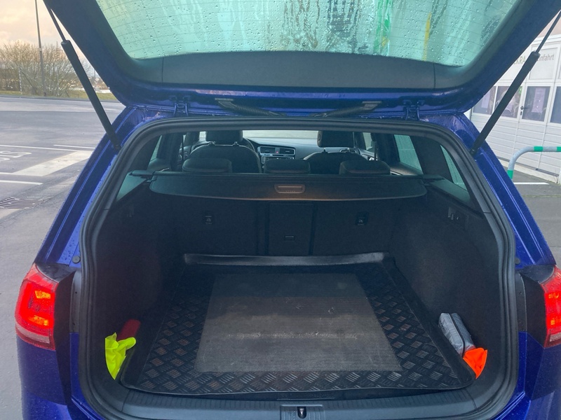 VW Golf