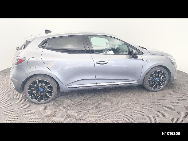 Renault Clio V