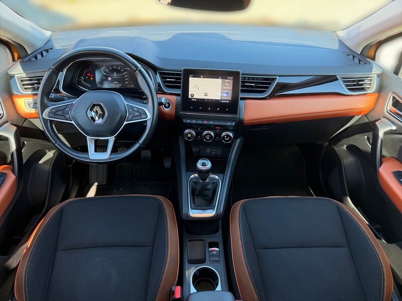 Fahrzeugabbildung Captur INTENS TCe 100 Bild 10 von 14