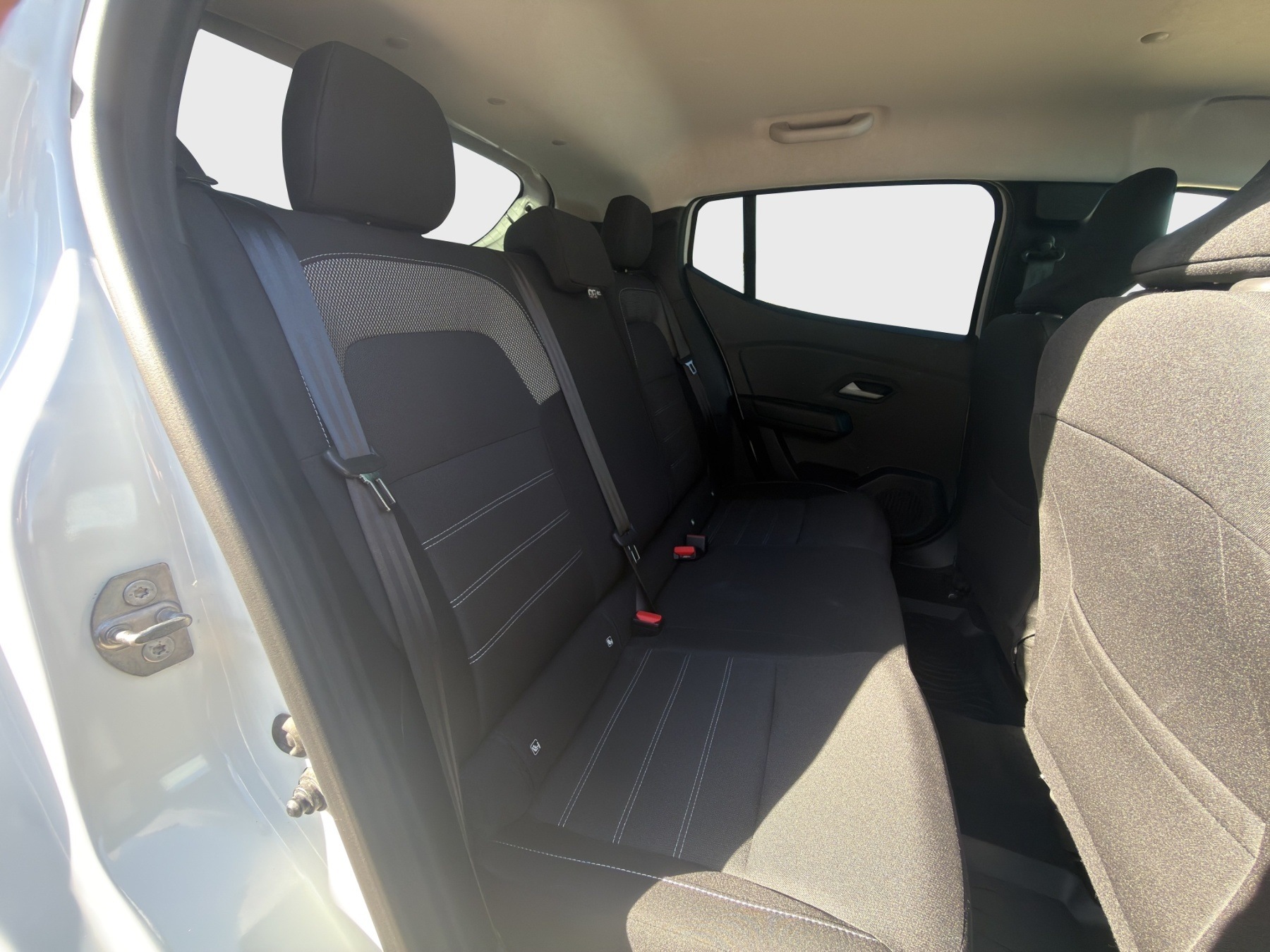 Dacia Sandero – Bild 19
