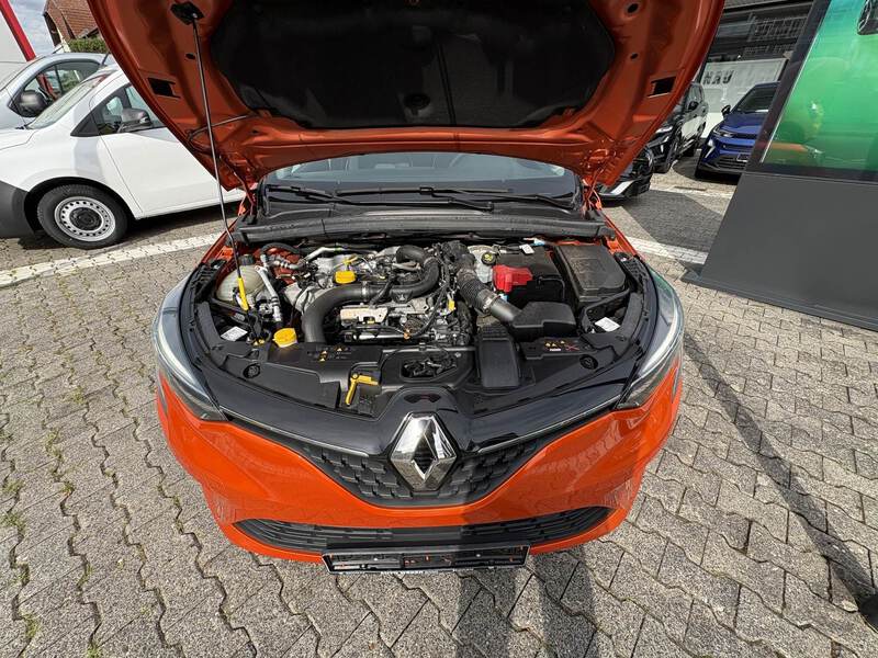 Fahrzeugabbildung Clio V 1.0 TCe 90 Intens Bild 16 von 18