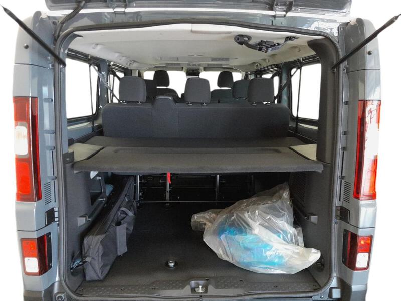 Renault Trafic Combi