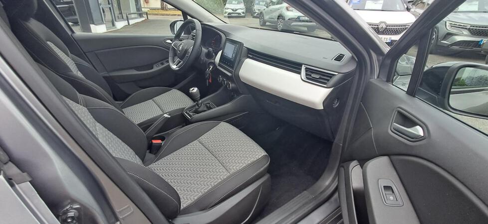 Renault Clio V