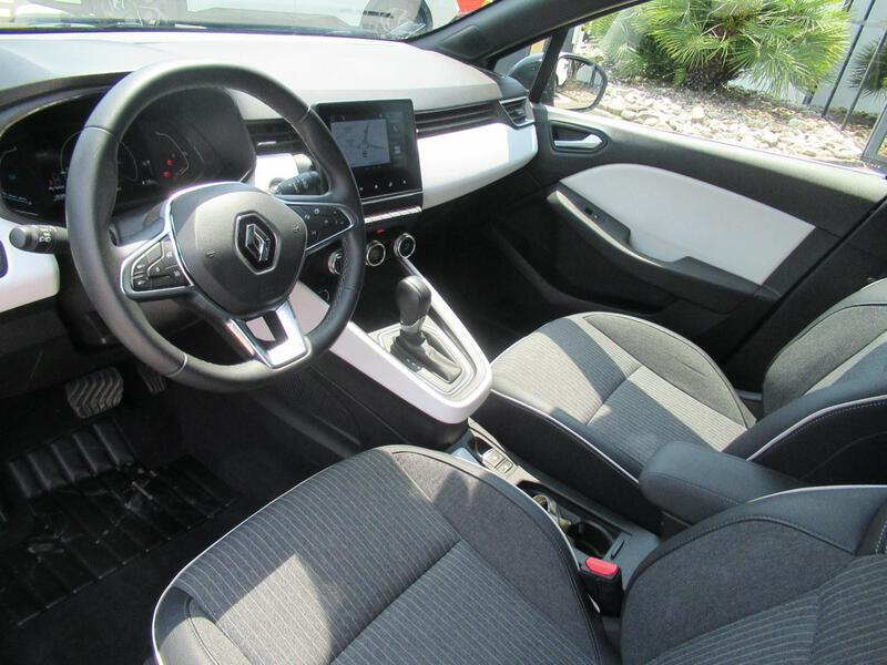Renault Clio V