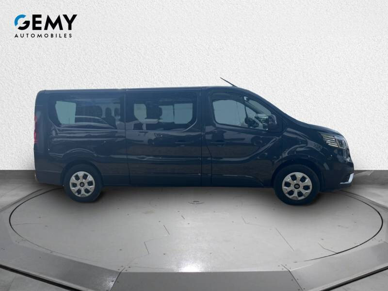 Renault Trafic Combi