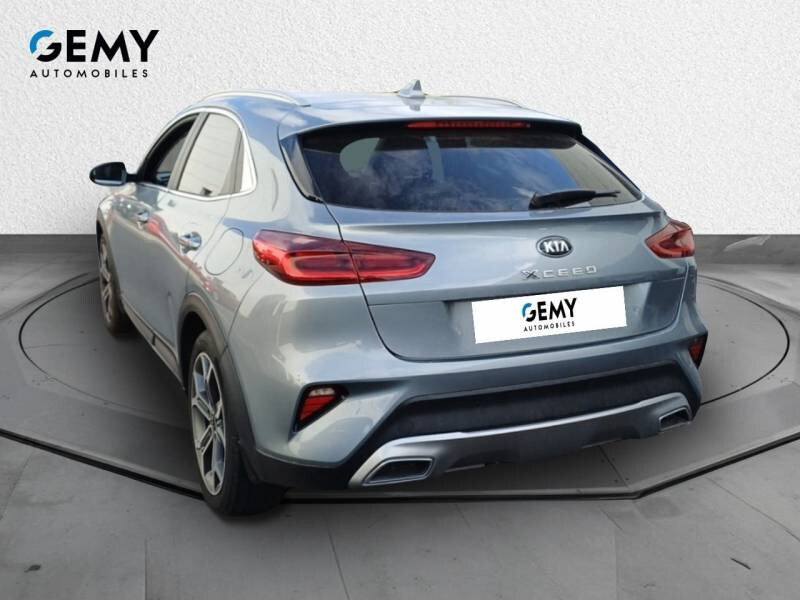 KIA Xcee'D