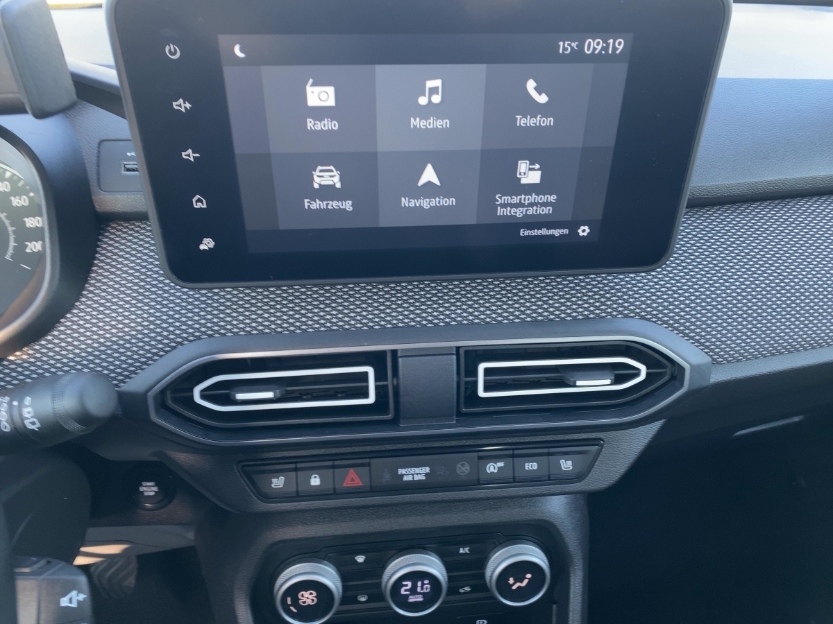 Dacia Sandero – Bild 11