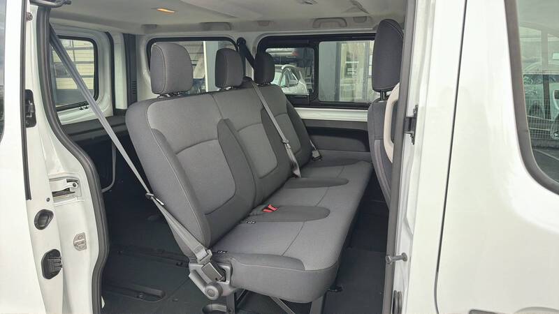 Renault Trafic Combi