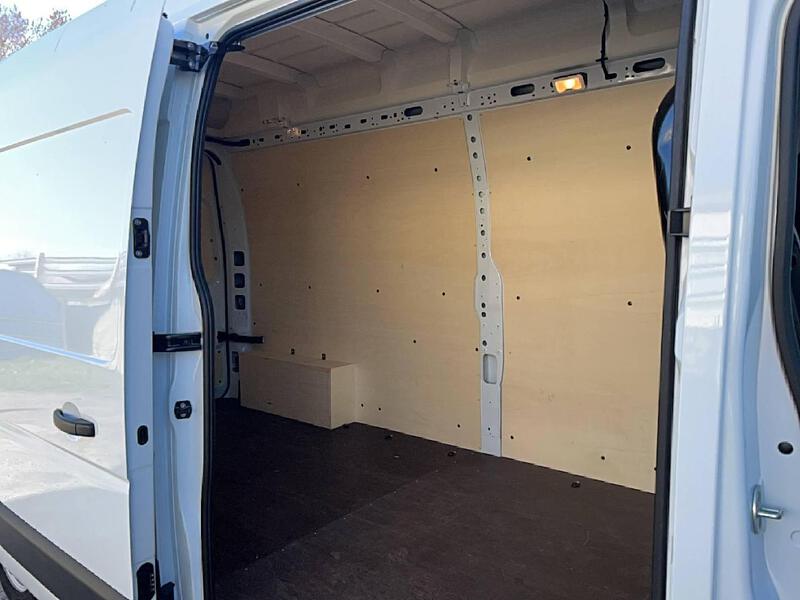Renault Master III