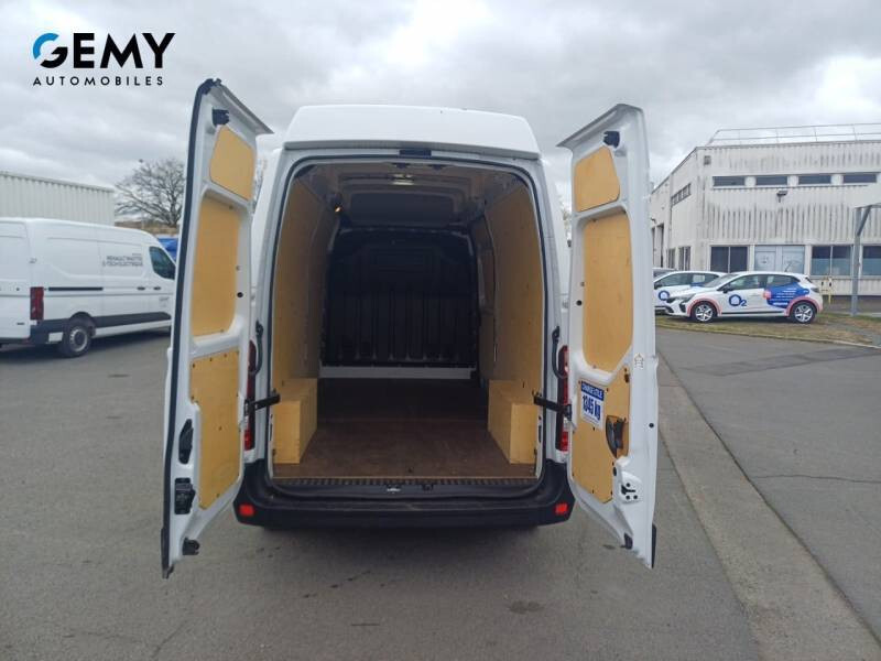 Renault Master III