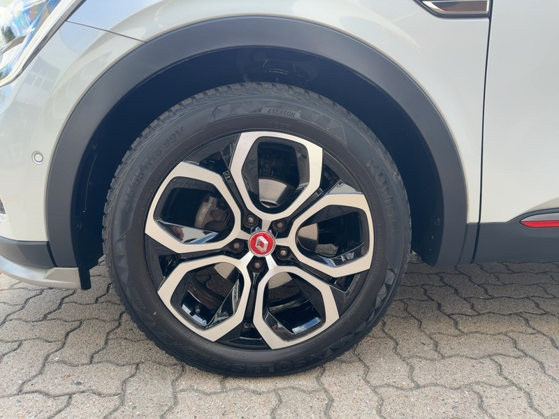 Fahrzeugabbildung Arkana INTENS TCe 140 EDC*GJR*Winter-Paket* Bild 7 von 15