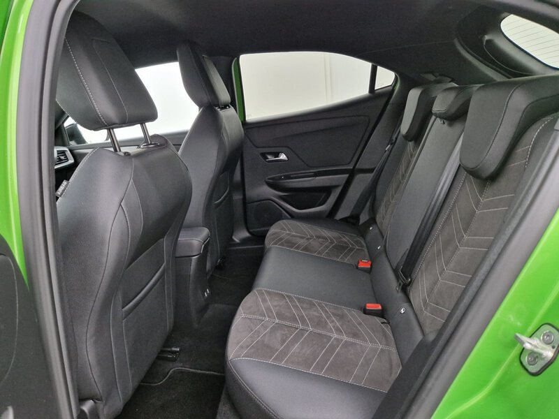 Fahrzeugabbildung Mokka 1.2 Turbo Ultimate Massage ACC Bild 9 von 36