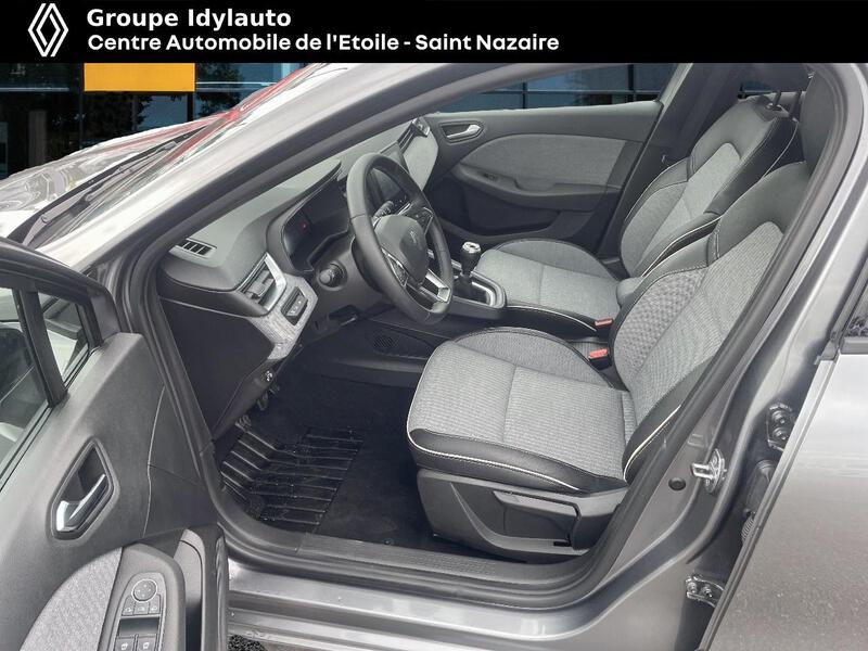 Renault Clio V