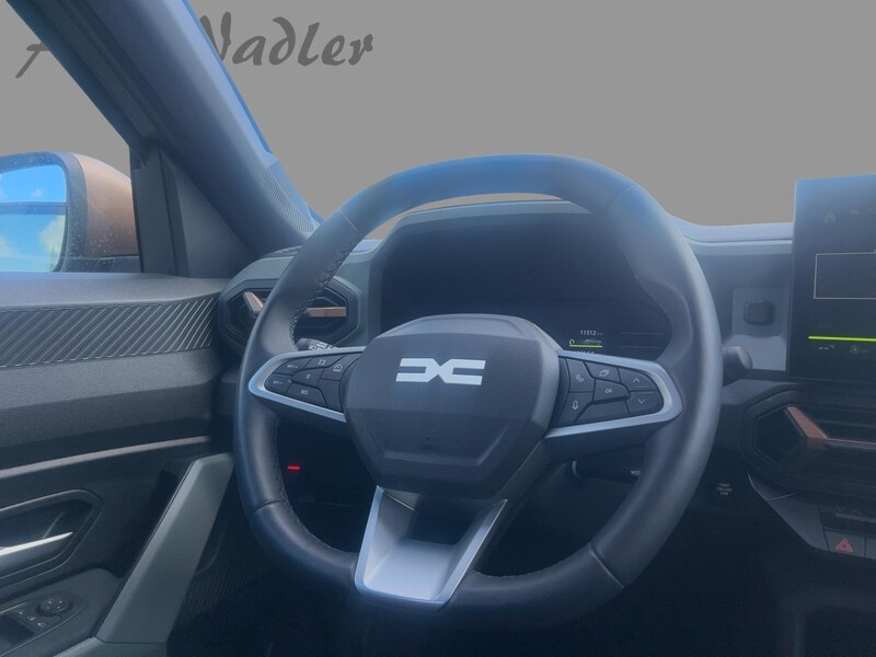 Fahrzeugabbildung Duster Extreme+ hybrid 140 Bild 9 von 11