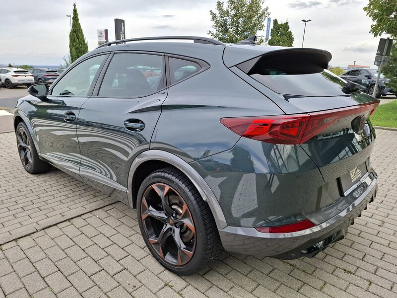 Fahrzeugabbildung Formentor VZ 2.0 TSI 4Drive (310 PS) 7-Gang-DSG Bild 7 von 49