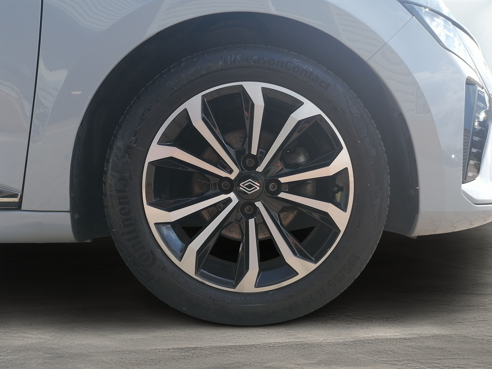 Renault Clio – Bild 5