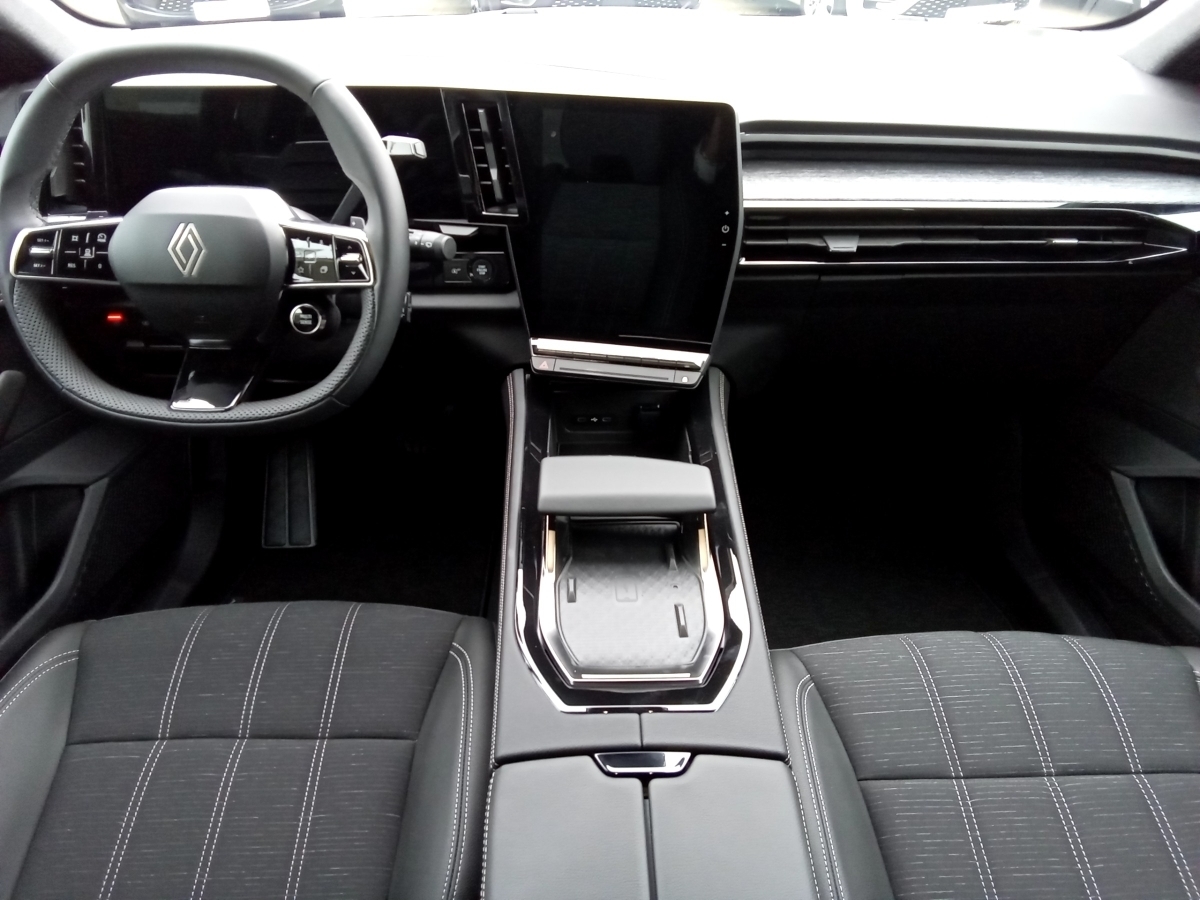 Renault Austral – Bild 8