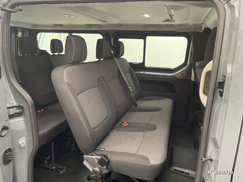 Renault Trafic Combi