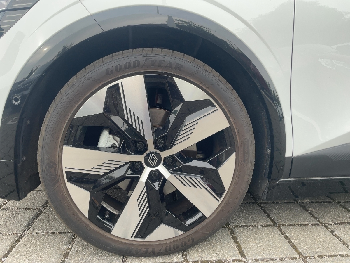 Renault Megane E-TECH – Bild 11