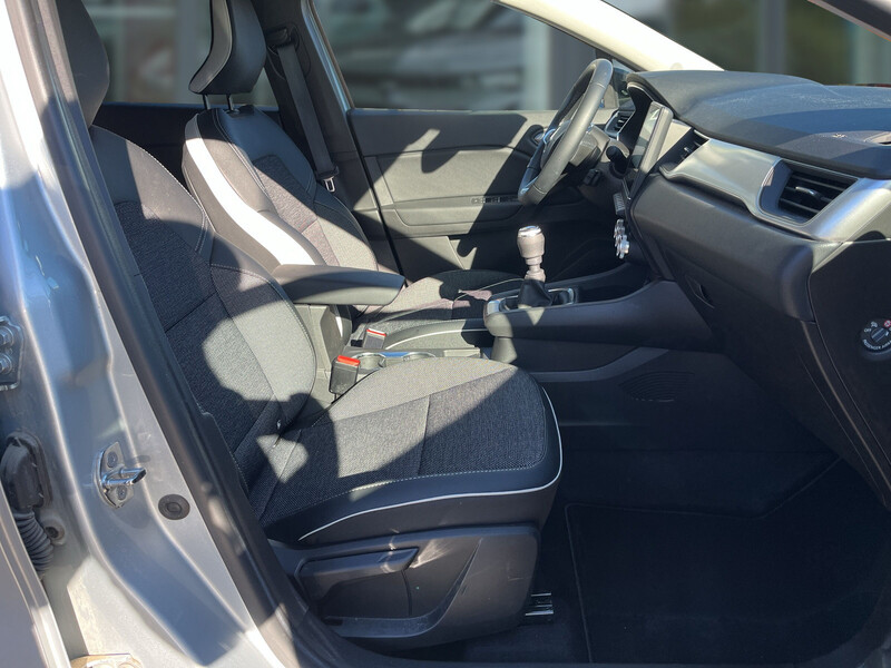 Fahrzeugabbildung Captur RF-Kamera, LED Bild 14 von 25
