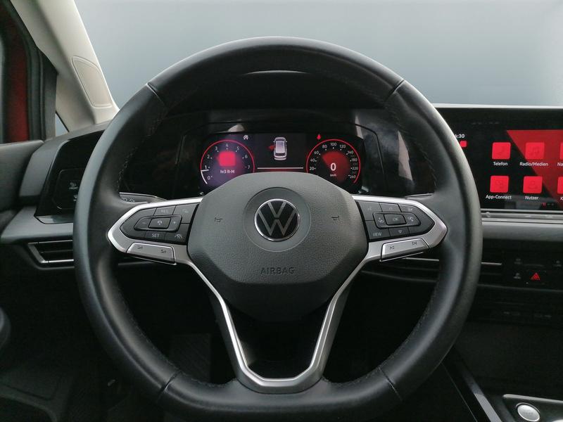 VW Golf