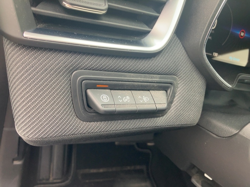 Fahrzeugabbildung Clio Esprit Alpine 145 Automatik Hybrid|360 Cam Bild 15 von 20