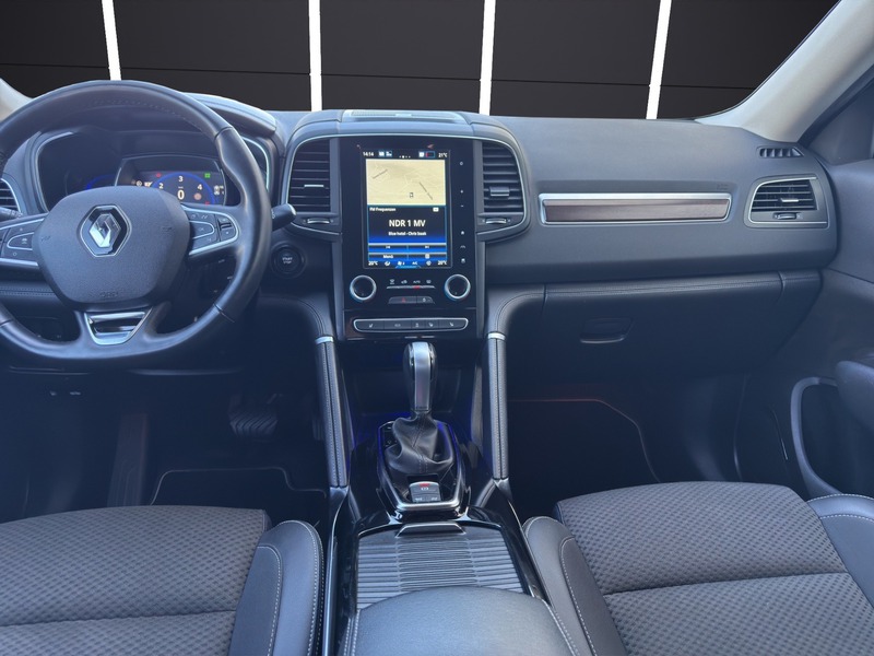 Fahrzeugabbildung Koleos Allrad Navi Rückfahrkamera Bild 11 von 15
