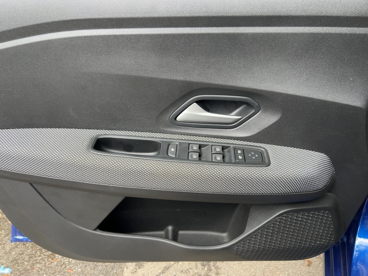 Dacia Sandero – Bild 17