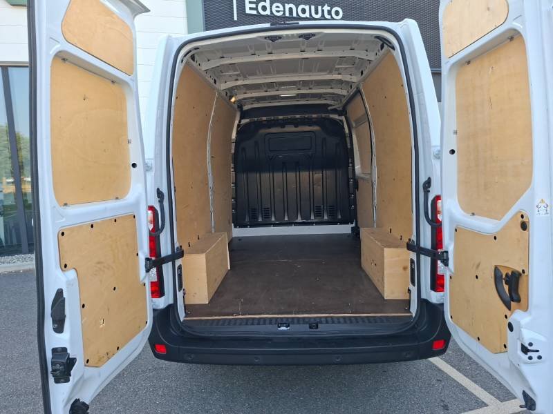 Renault Master III