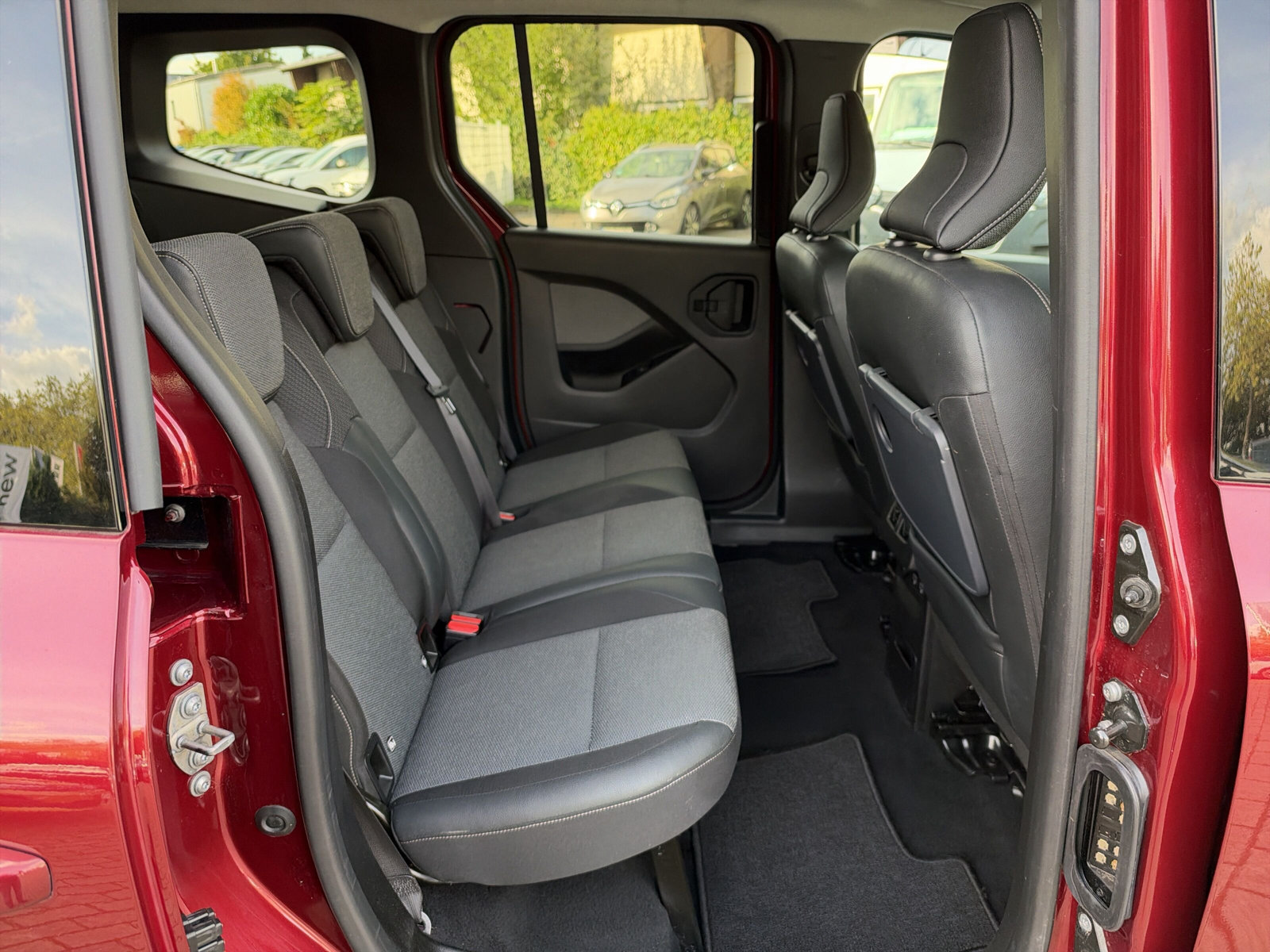 Renault Kangoo – Bild 12