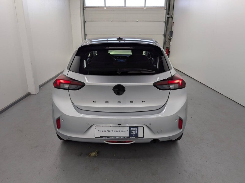 Fahrzeugabbildung Corsa 1.2 Turbo GS Automatik Kamera Klima Bild 3 von 32