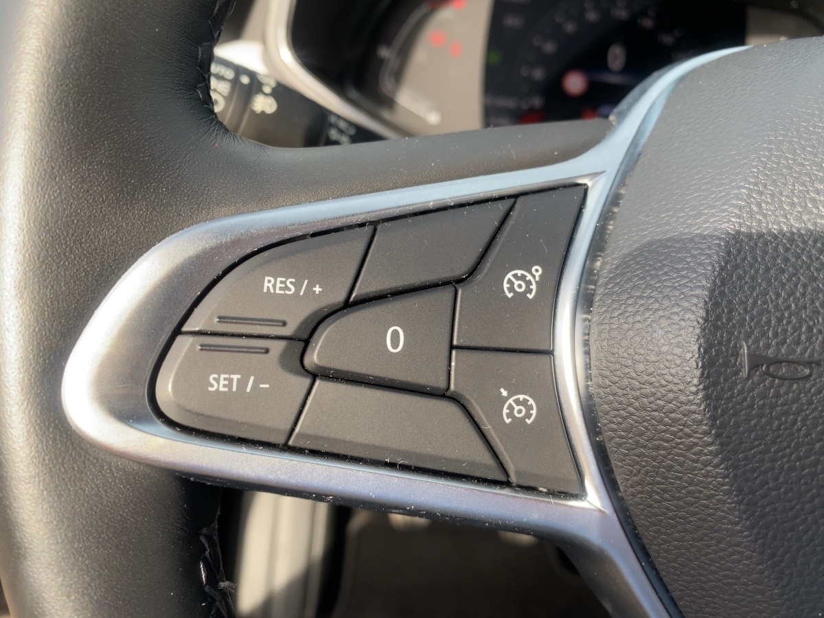Renault Clio – Bild 16