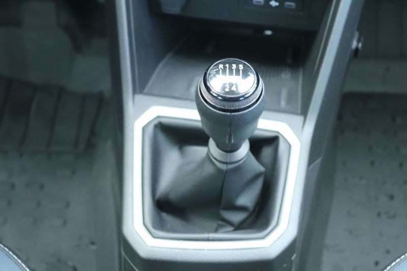 DACIA Logan 2025 — imagine 41