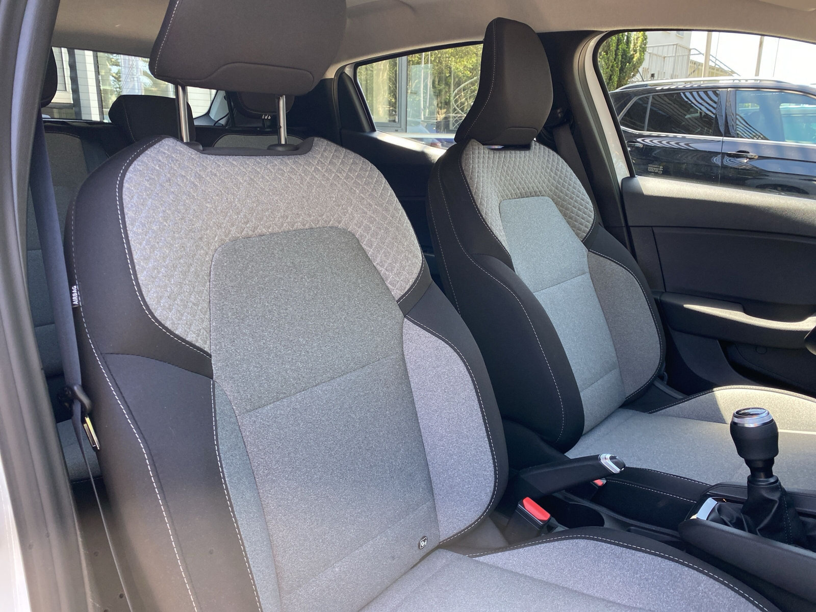 Renault Clio – Bild 13