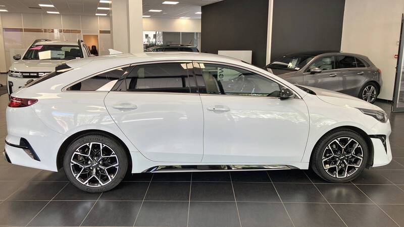 KIA CEE'D SW