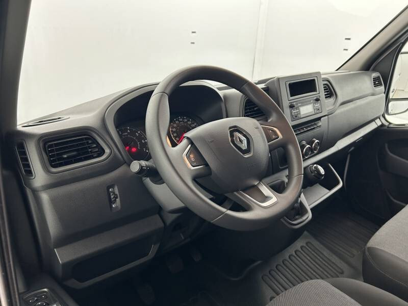 Renault Master III