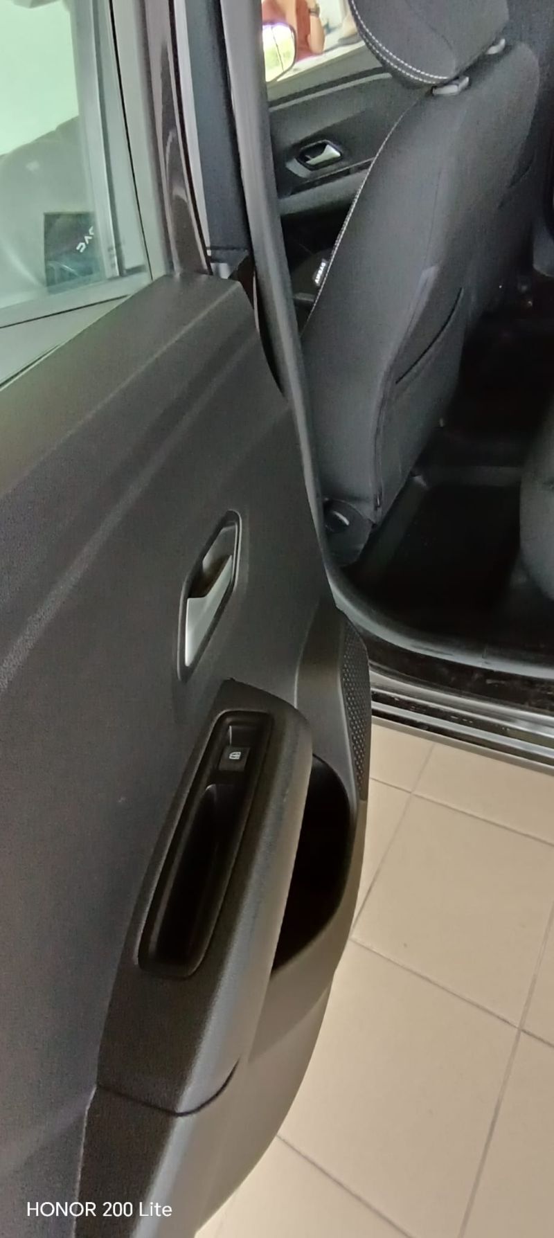 DACIA Logan 2024 — imagine 20