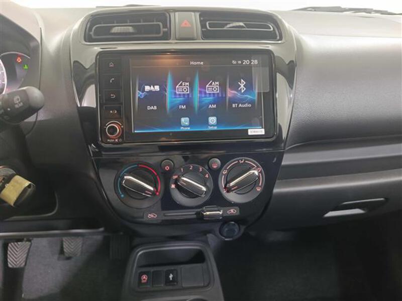 Mitsubishi Space