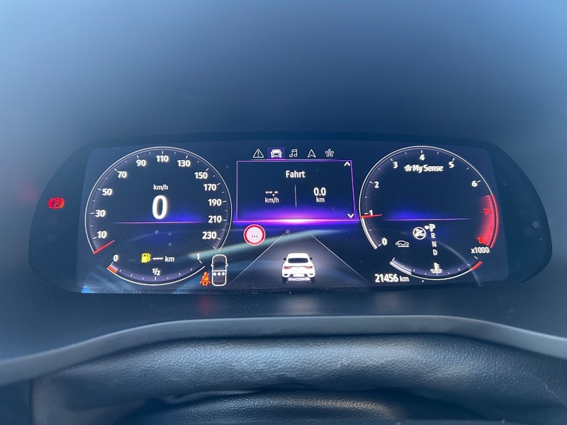 Fahrzeugabbildung Arkana TCe 160 Mild-Hybrid R.S. Line Fast Track Bild 34 von 50