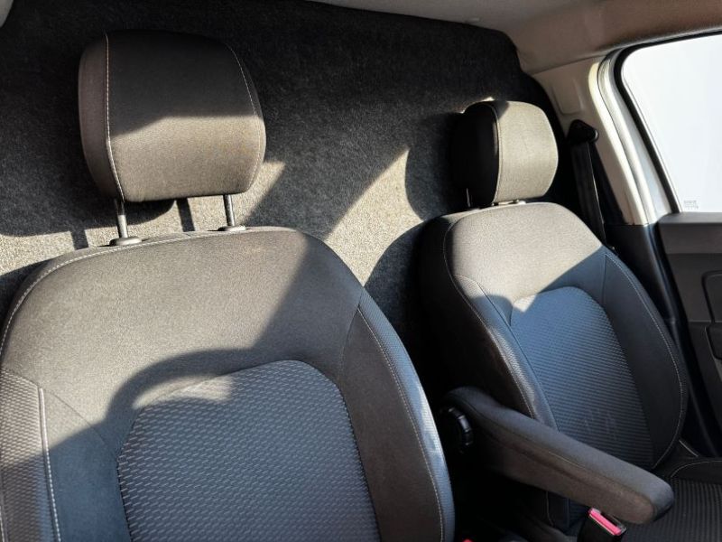 DACIA Duster 0 — imagine 13