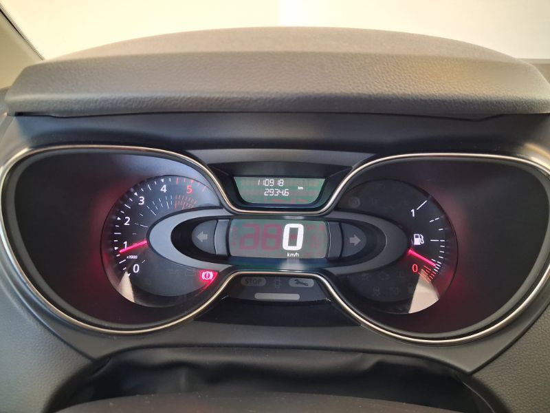 RENAULT Captur 2018 — imagine 17