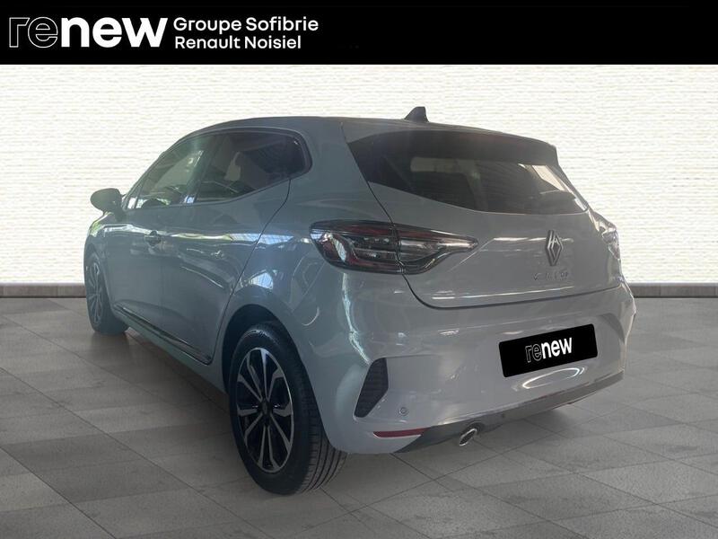 Renault Clio V