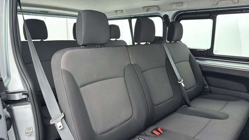 Renault Trafic Combi