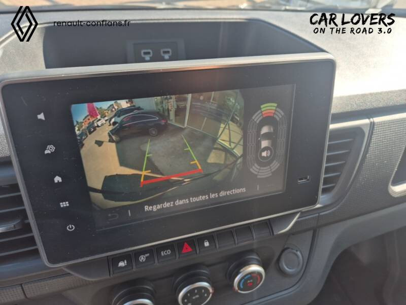 Renault Trafic Combi