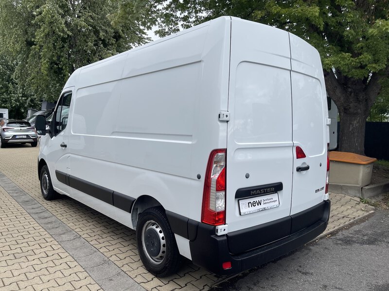 Fahrzeugabbildung Master Kasten L2H2 3,5t Blue dCi 135 PS FWD Bild 20 von 33