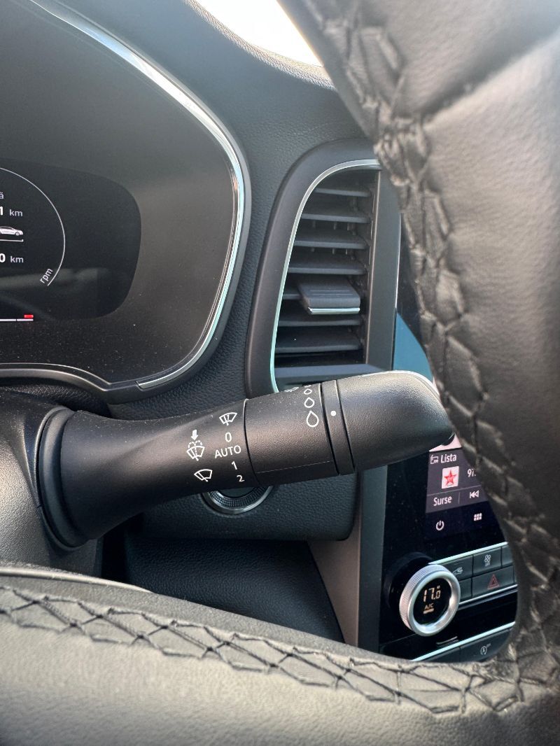RENAULT Megane 2024 — imagine 68
